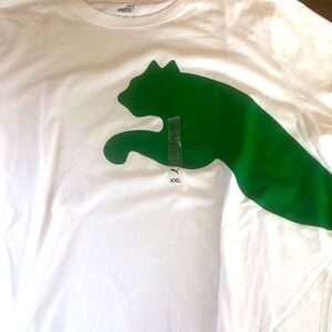 Men’s Leaping Puma Short Sleeve T-Shirt New w/Tags in Size XXL
